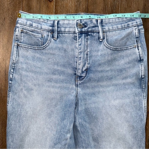 WHBM Sculpt Straight Crop Jeans sz 8 Mom jeans Distressed High Rise Jeans - Picture 3 of 9